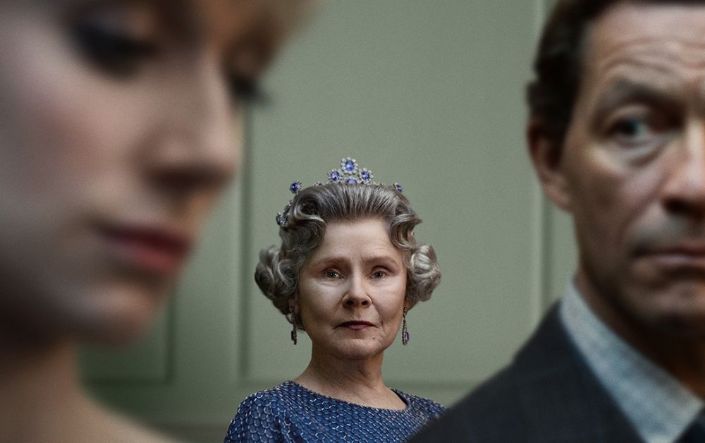 The Crown Série da Netflix ganha pôster e imagens inéditas Teoria