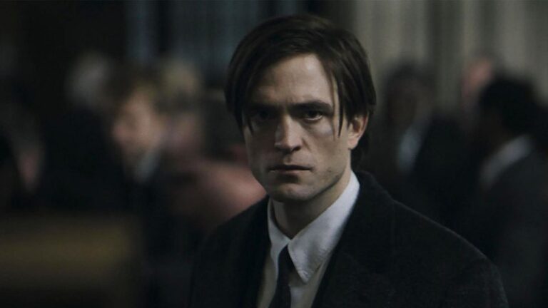 Roteirista de Batman Begins elogia atuação de Robert Pattinson