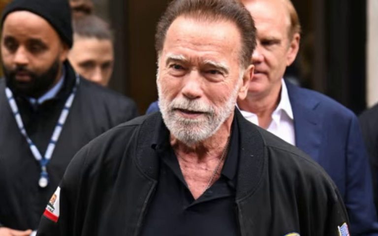 Arnold Schwarzenegger detido no aeroporto de Munique por causa de um relógio