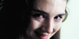 Um dos filmes mais traumáticos de todos os tempos está ganhando um remake