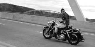 Austin Butler e Jeff Nichols comentam enredo de Clube dos Vândalos, novo filme que estreia em 20 de junho nos cinemas