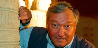 Adeus ao arquiteto das teorias extraterrestres | Erich von Däniken morre na Suíça