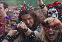 Do mosh ao confete | Veja onde o metaleiro pode curtir o Carnaval pelo Brasil