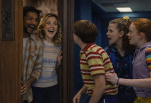 Com 97% de aprovação, Ghosts assombra a Netflix e deixa Stranger Things no mundo invertido