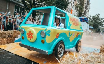 Red Bull Ladeira Abaixo – Edição Geek | A corrida mais nerd (e maluca) do planeta chega a SP