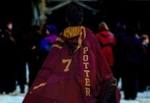 Hogwarts reabre a matrícula para o Natal | Série de Harry Potter põe trio, Snape e Quadribol em cena