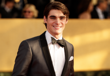 A mesa do café ficou mais vazia | Morre RJ Mitte, o Walter Jr. de Breaking Bad, aos 34 anos
